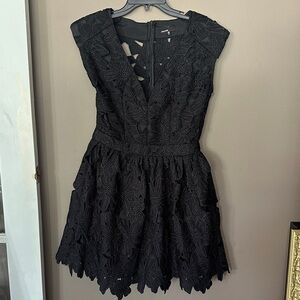 Perfect little black dress!! Cocktail, wedding guest. MUST see video.